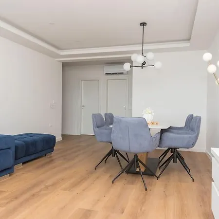 Apartament Panorama *