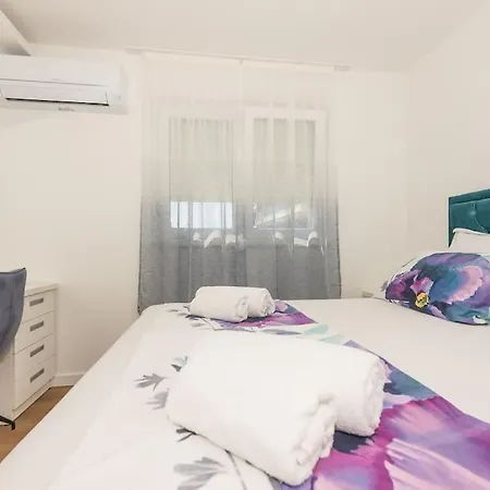 Apartment Apartman Panorama Makarska
